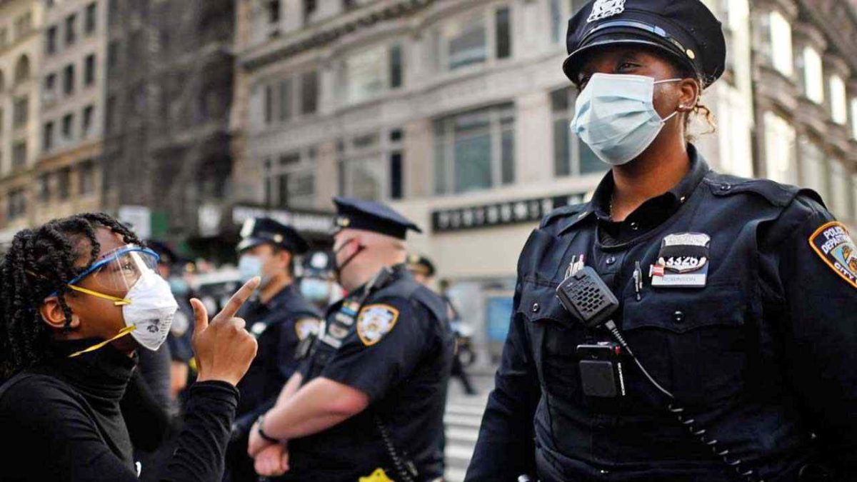 Revelan uso discriminatorio de vigilancia y reconocimiento facial por la policía de Nueva York