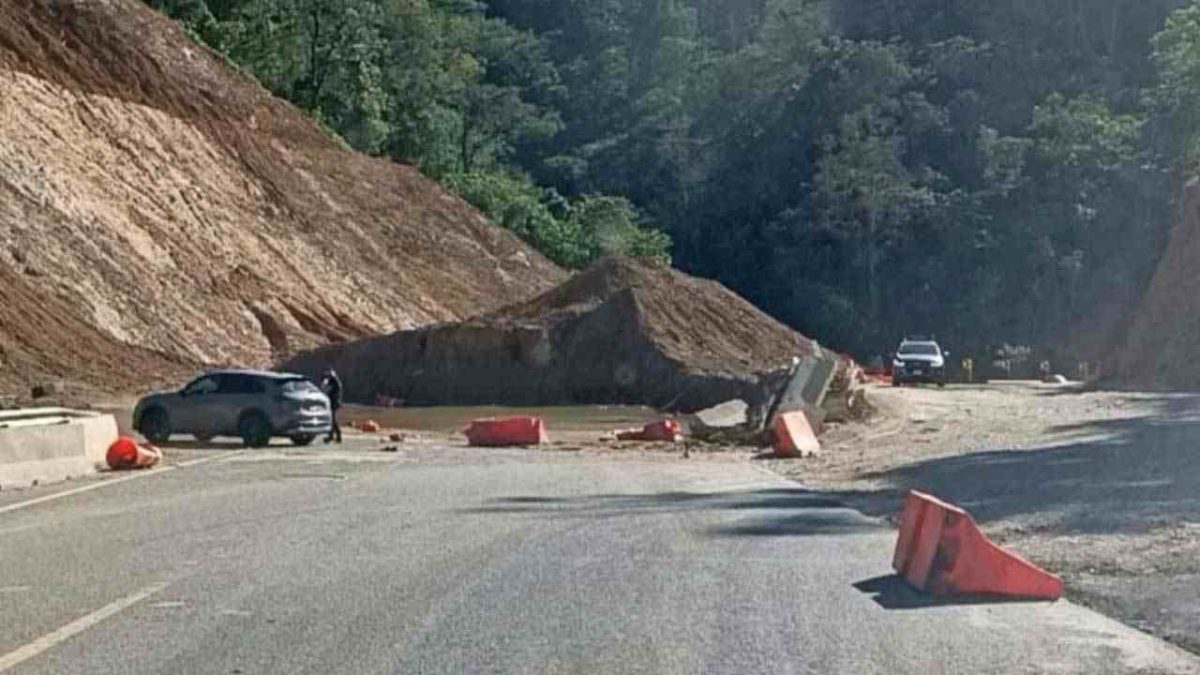 Protección Civil alerta por material suelto y deslaves en la Barranca Larga–Ventanilla