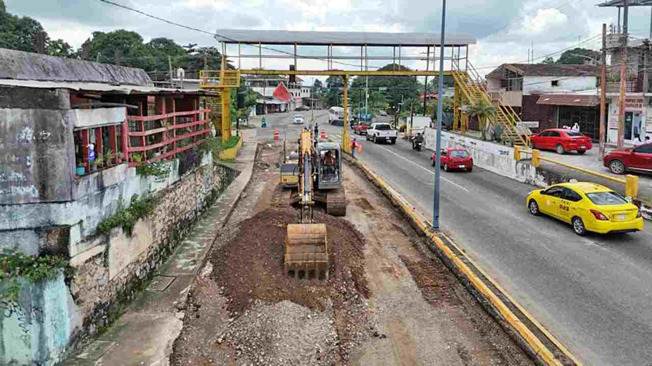 Gobierno de Oaxaca transforma vialidades en Tuxtepec con obras de pavimentación