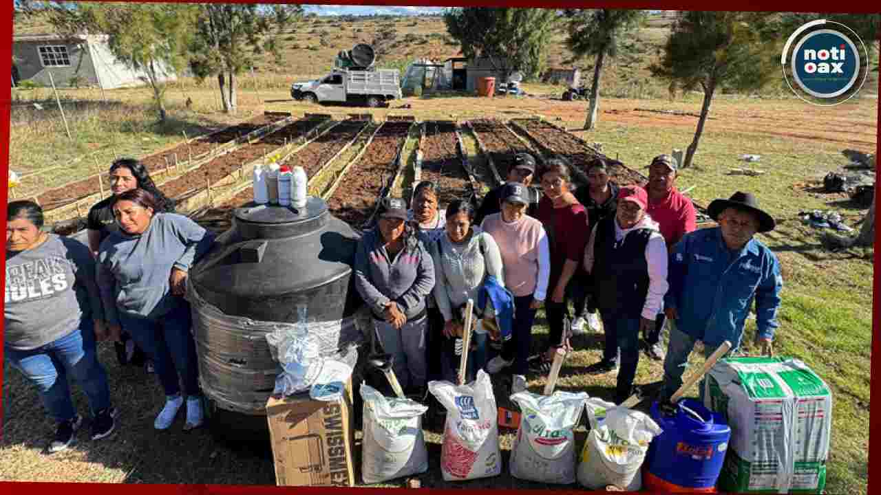 Instalan 40 huertos pedagógicos que benefician a más de 3 mil personas en Oaxaca