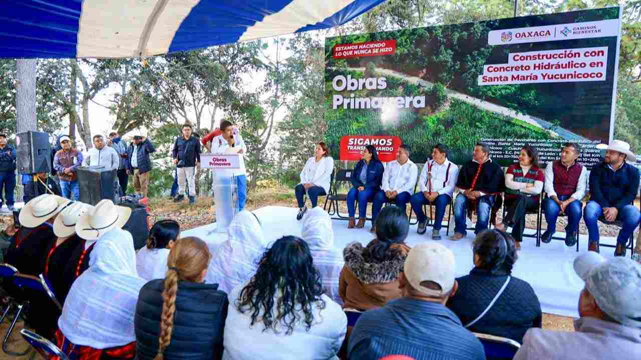 Inauguran segunda etapa del camino Santa María Yucunicoco–Santiago Juxtlahuaca