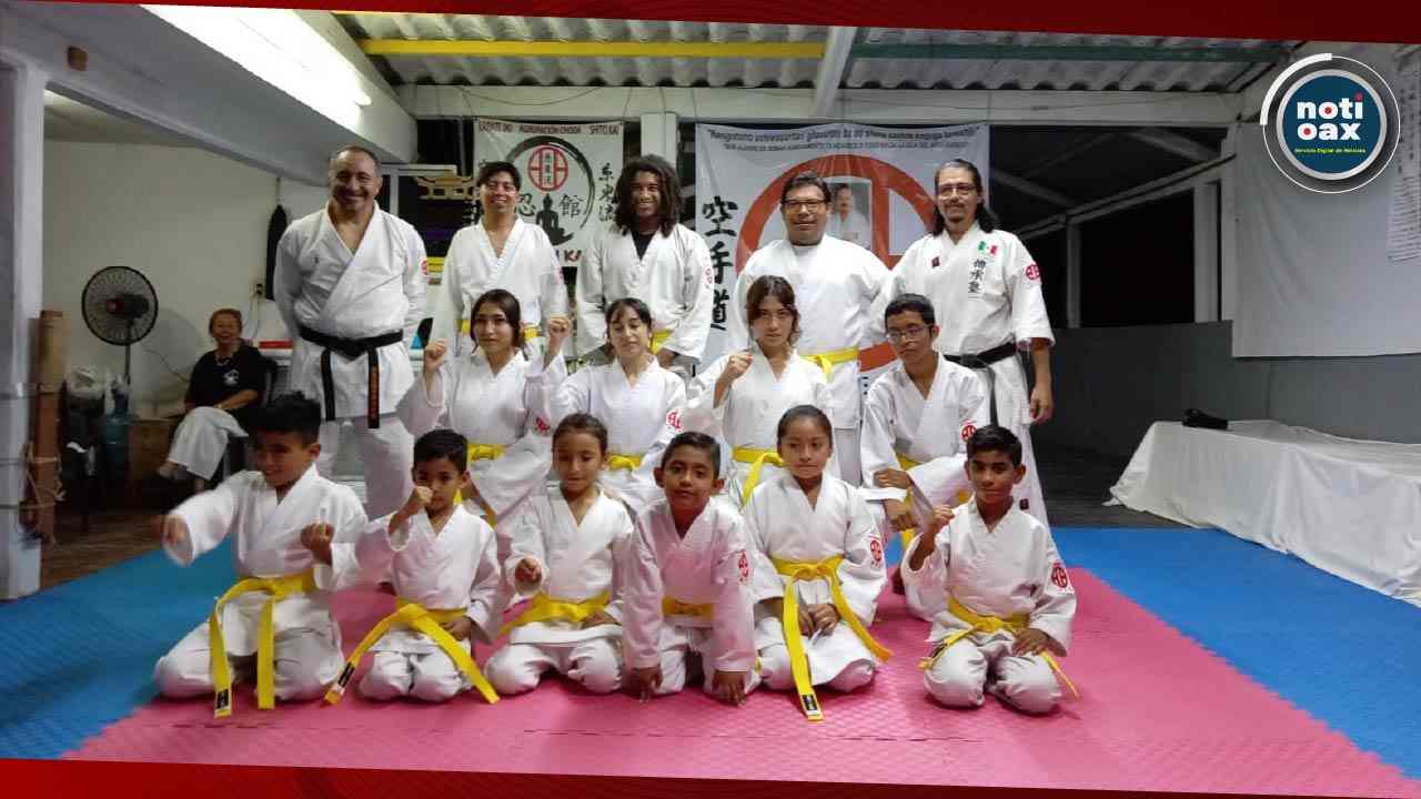 Inauguran la escuela de Karate Do Shito Ryu Shinobu Kan; alumnos realizan primer examen de cambio de cinta